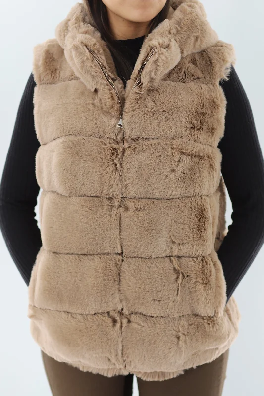 FAUX FUR HOODED VEST - CAMEL