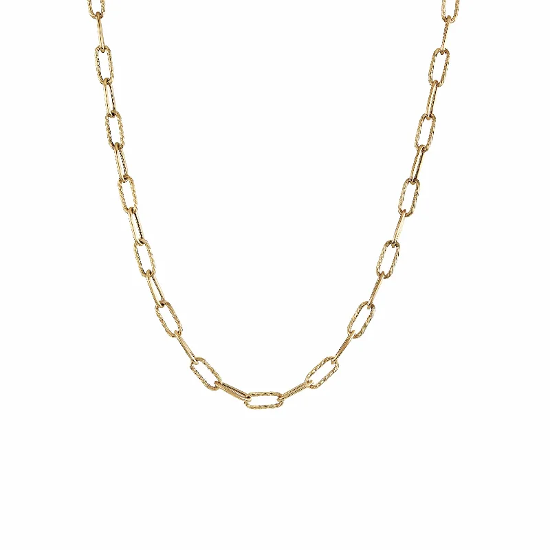Celebrate Every Occasion With Sparkling Savings DY Madison Chain Necklace in 18K Yellow Gold Celebrate Every Occasion With Sparkling Savings DY Madison Chain Necklace in 18K Yellow Gold