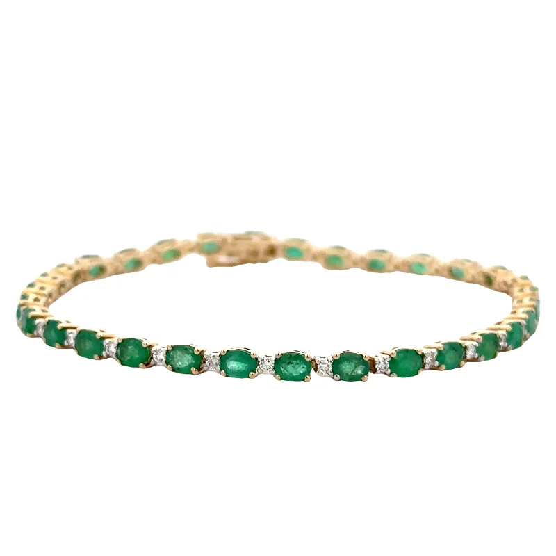 Eco-Friendly Sustainable Jewelry For Conscious Buyers Emerald and Diamond Straight Line Bracelet in Yellow Gold