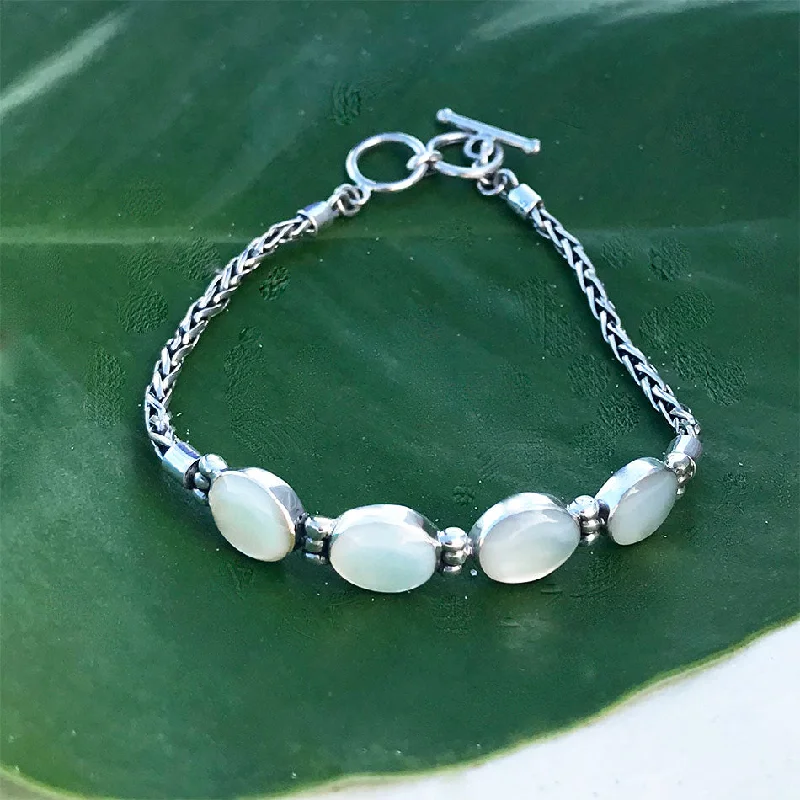 Exclusive Online Jewelry Sale – Don't Wait Desa Bracelet, Mother of Pearl - Sterling Silver, Indonesia